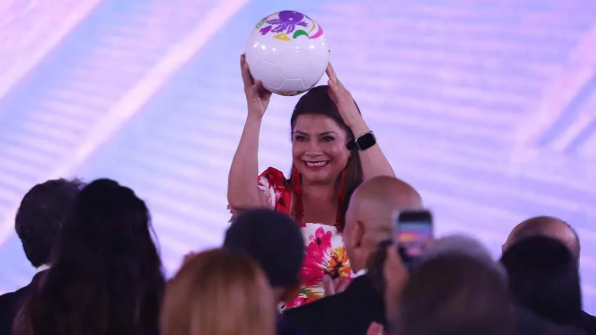 Al igual que Sheinbaum, Clara Brugada cederá su boleto para la inauguración del Mundial 2026.
