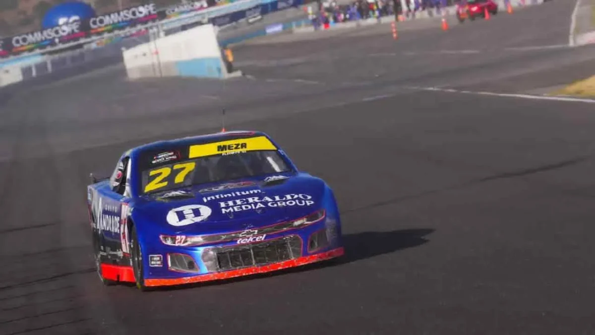 Alessandros Racing, de Grupo Andrade, compite en la NASCAR México Series 2026.