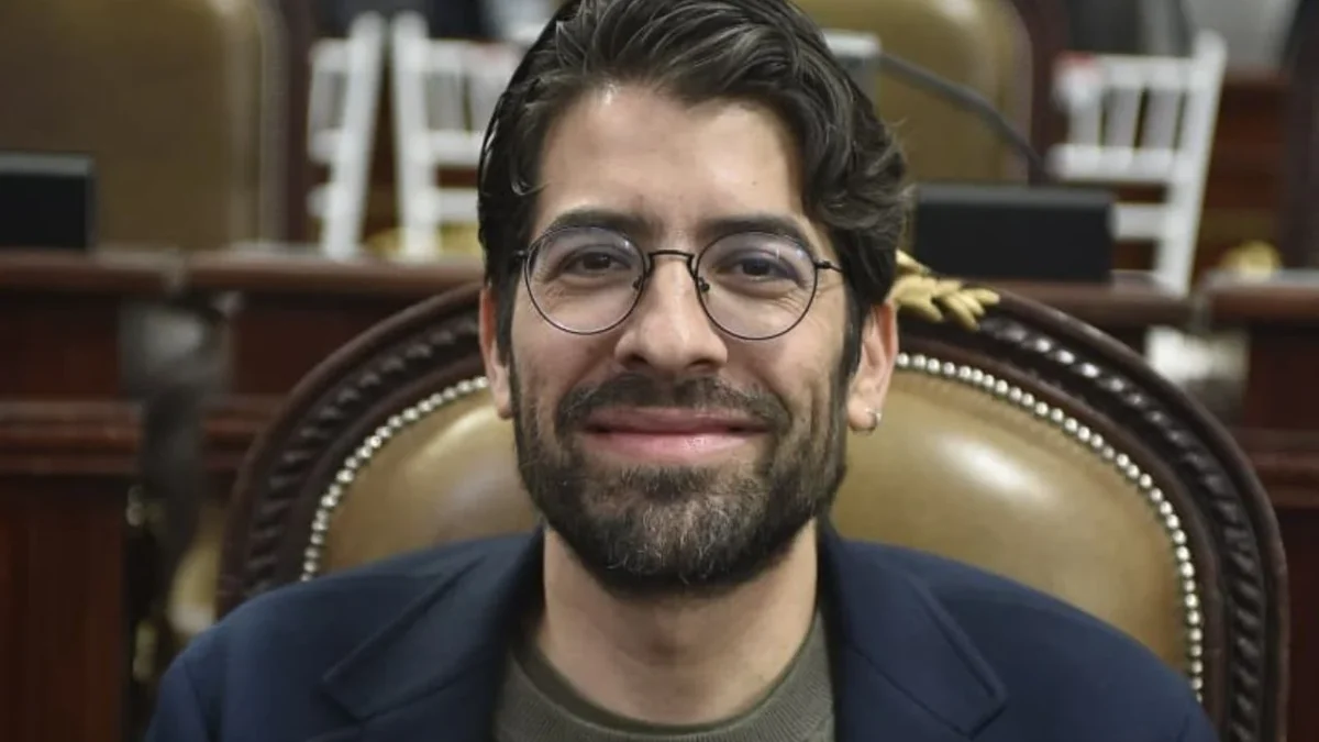 Ángel Tamariz deja la ADIP, llega como diputado de Morena al Congreso CDMX