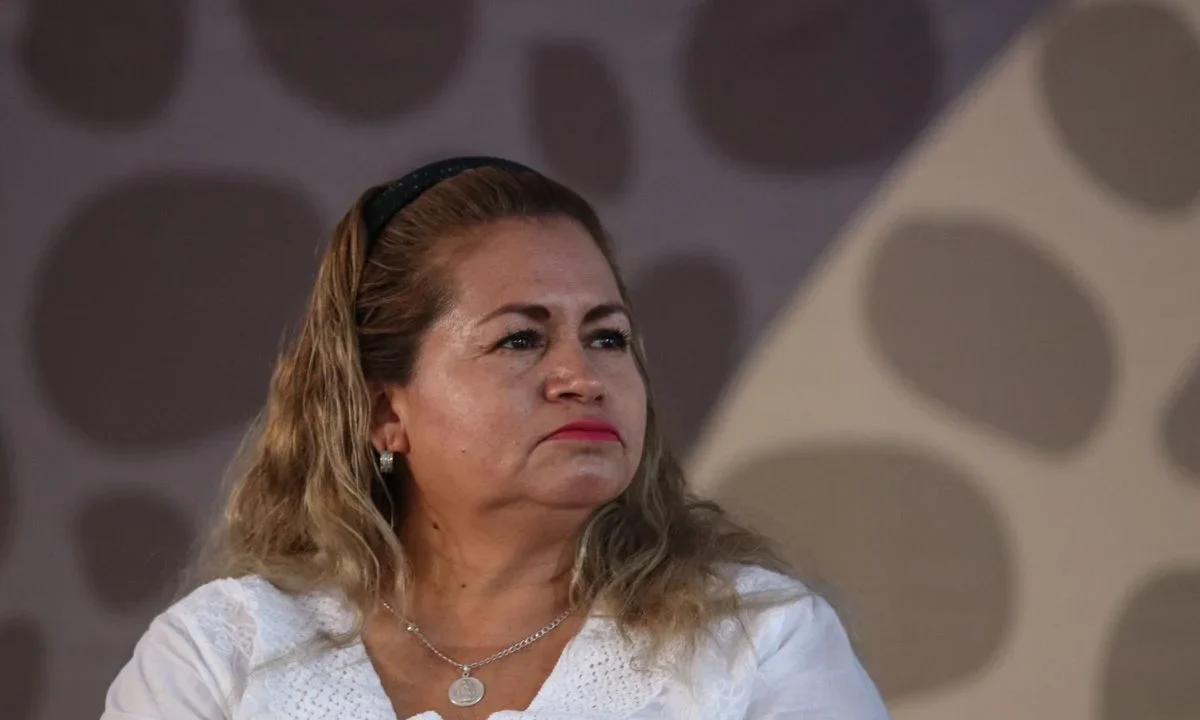 Cecilia Flores señaló que los análisis genéticos de restos hallados en Sonora aún no permiten confirmar si pertenecen a su hijo.