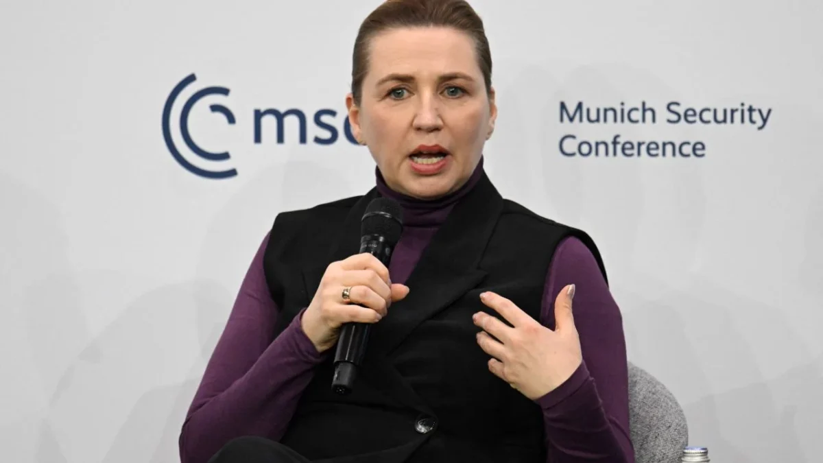 La primera ministra Mette Frederiksen anunció elecciones parlamentarias anticipadas en Dinamarca, convocando a los votantes a acudir a las urnas el 24 de marzo