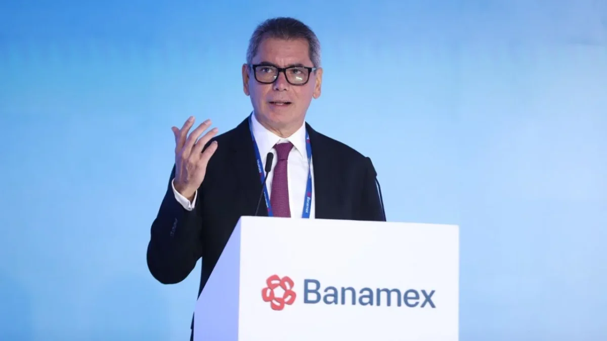 Edgar Amador, secretario de Hacienda, pidió a la banca una mayor participación para impulsar el crecimiento y dinamizar la inversión.