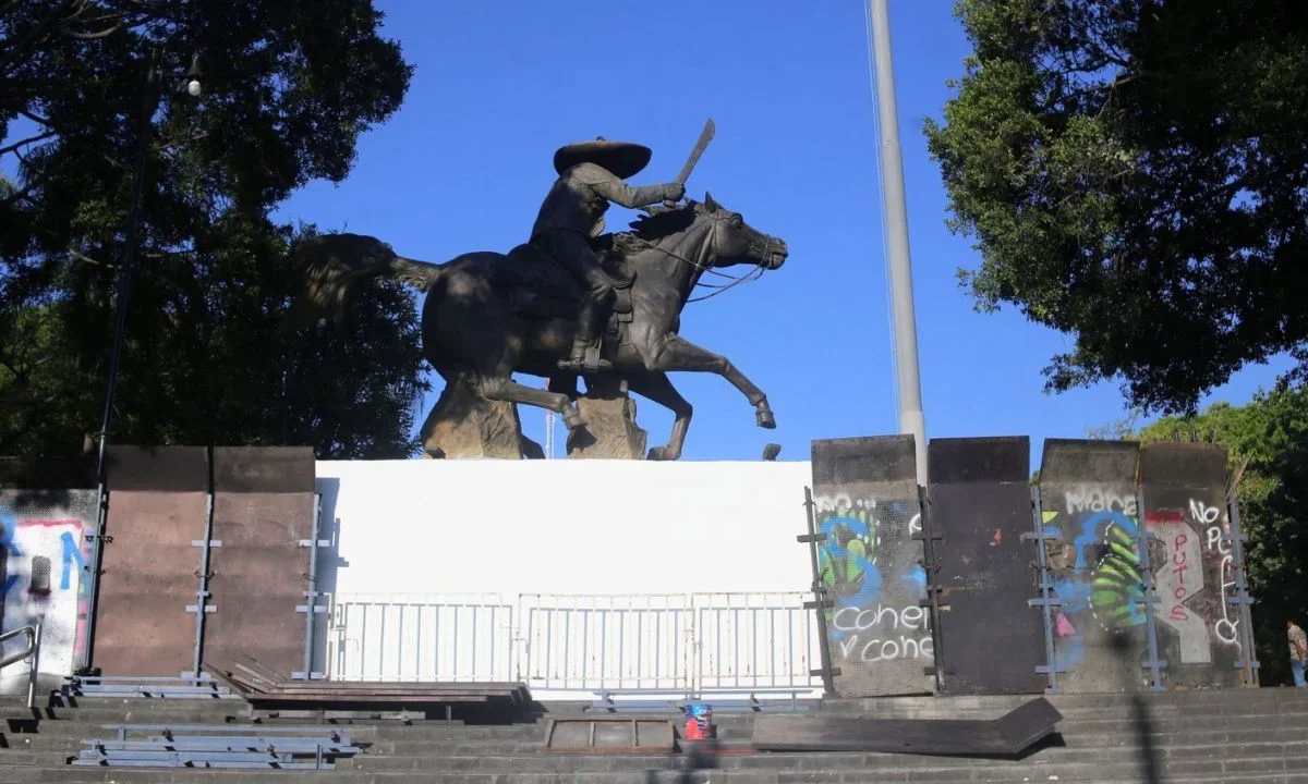 Familiares de Emiliano Zapata respaldan las pintas en monumentos, afirman que su legado está en la lucha por la justicia.