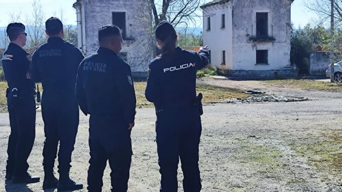 Elementos del Escuadrón TEDAX de la Policía de Jalisco reciben capacitación especializada en desactivación de artefactos explosivos, como parte de los preparativos de seguridad para el Mundial de Futbol 2026.