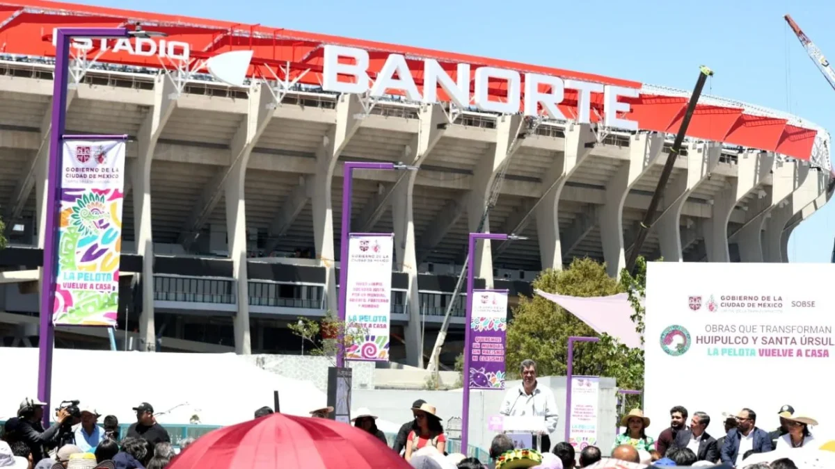 El director del Estadio Azteca, Félix Aguirre, manifestó una 'crisis tremenda' por las obras y trabajos de remodelación del Coloso de Santa Úrsula.