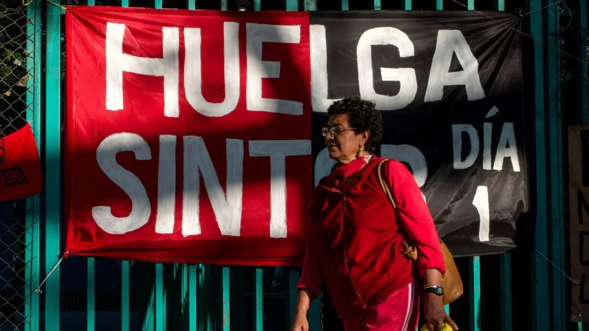 Estalla huelga en los 20 planteles del Colegio de Bachilleres