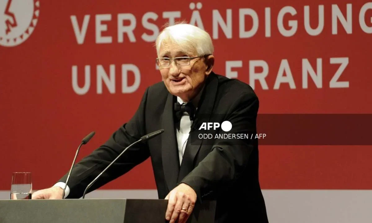 El filósofo alemán, Jürgen Habermas, falleció a los 96 años de edad.
