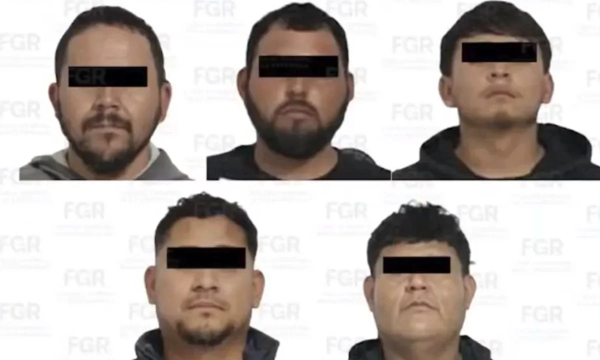 Ulises Lara López, informó la detención de cinco presuntos integrantes de una organización dedicada al tráfico de migrantes que operaba en Ciudad Juárez