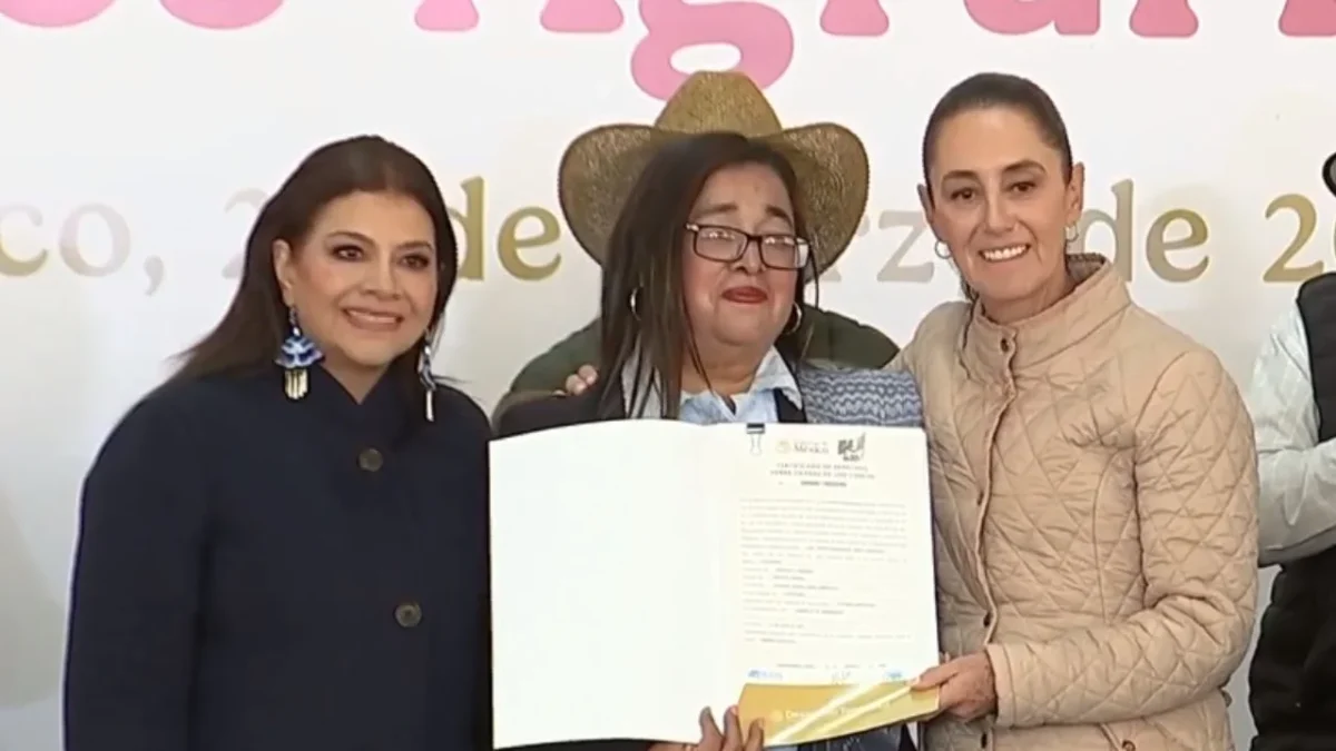 Desde Topilejo, Tlalpan, Claudia Sheinbaum destacó la entrega de miles de títulos agrarios a mujeres y el avance en el acceso al derecho de propiedad.