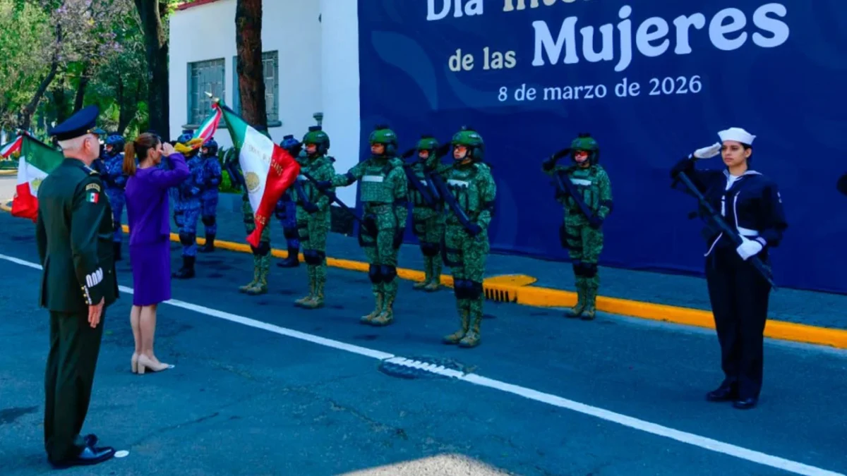 Ricardo Trevilla Trejo, titular de la Secretaría de Defensa Nacional, informó que en el Ejército hay más de 42 mil 660 mujeres.