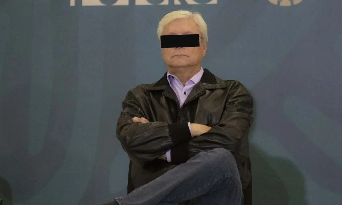 Imputan al exgobernador de Baja California, Jaime Bonilla, por abuso de autoridad y peculado.