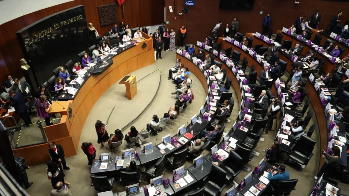 Claudia Sheinbaum envió al Senado el Plan B electoral cuya discusión se llevará a cabo este martes por las comisiones unidas.