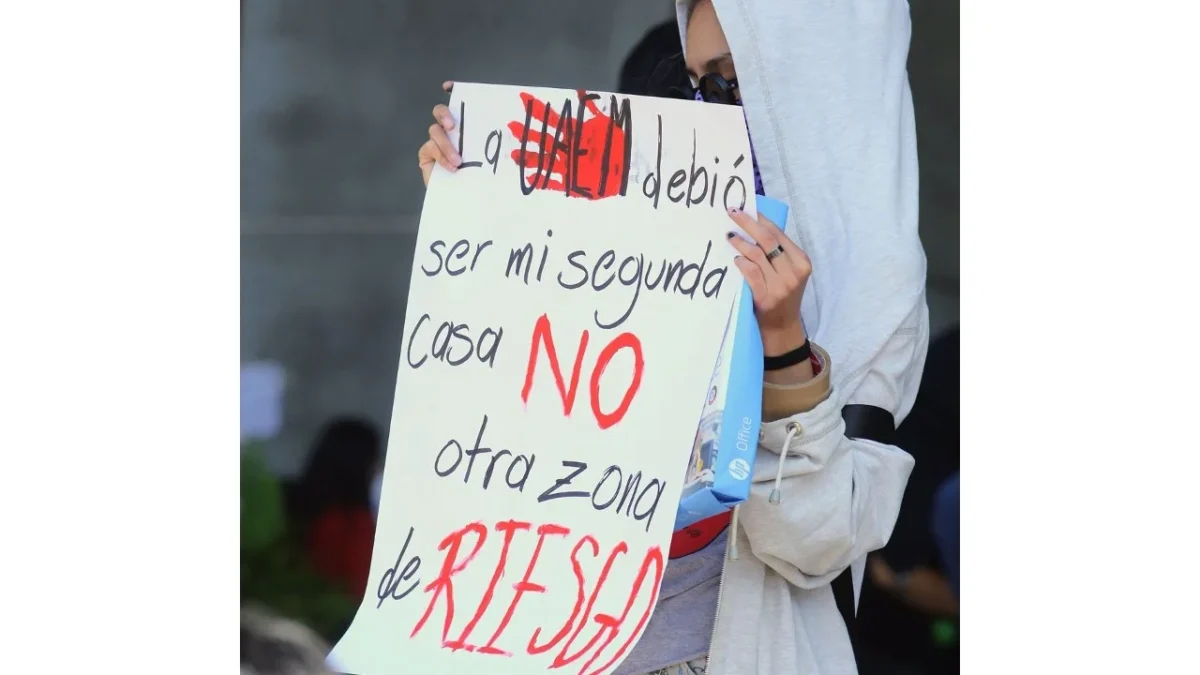 Estudiantes y miembros de la sociedad civil mantienen movilizaciones en Morelos para exigir justicia por la muerte de Kimberly y Karol y denunciar el impacto de la inseguridad en la vida universitaria.