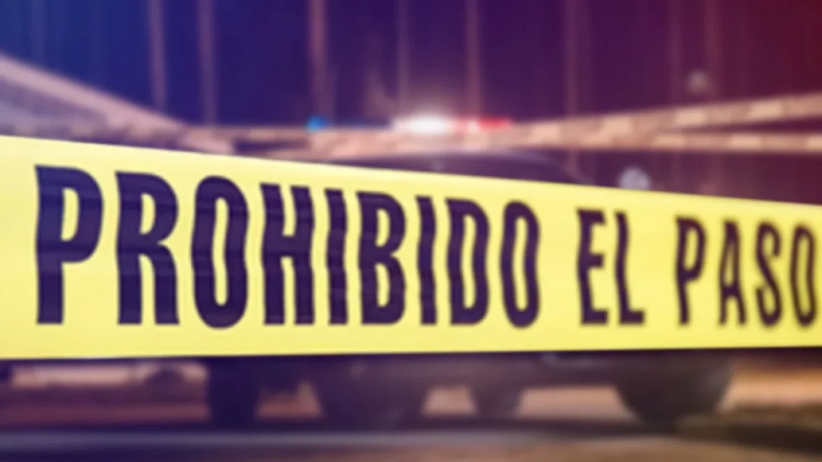 Localizaron a tres hombres asesinados en dos puntos distintos de Michoacán junto a narcomensajes firmados por el grupo delictivo CJNG.