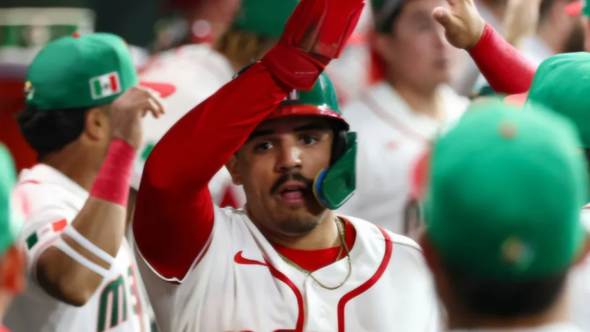 México, que participa en el Clásico Mundial de beisbol, aplastó a sus similares de Brasil en su segundo partido del torneo.