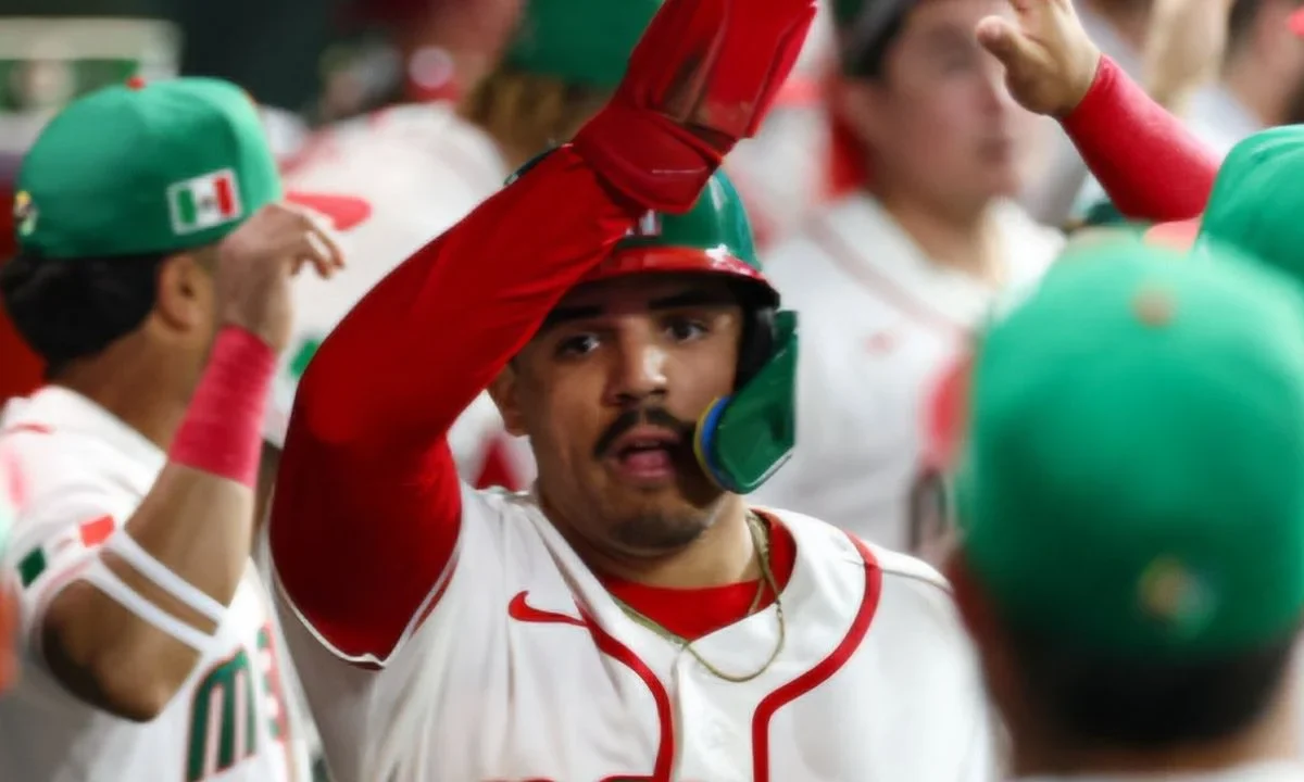 México, que participa en el Clásico Mundial de beisbol, aplastó a sus similares de Brasil en su segundo partido del torneo.