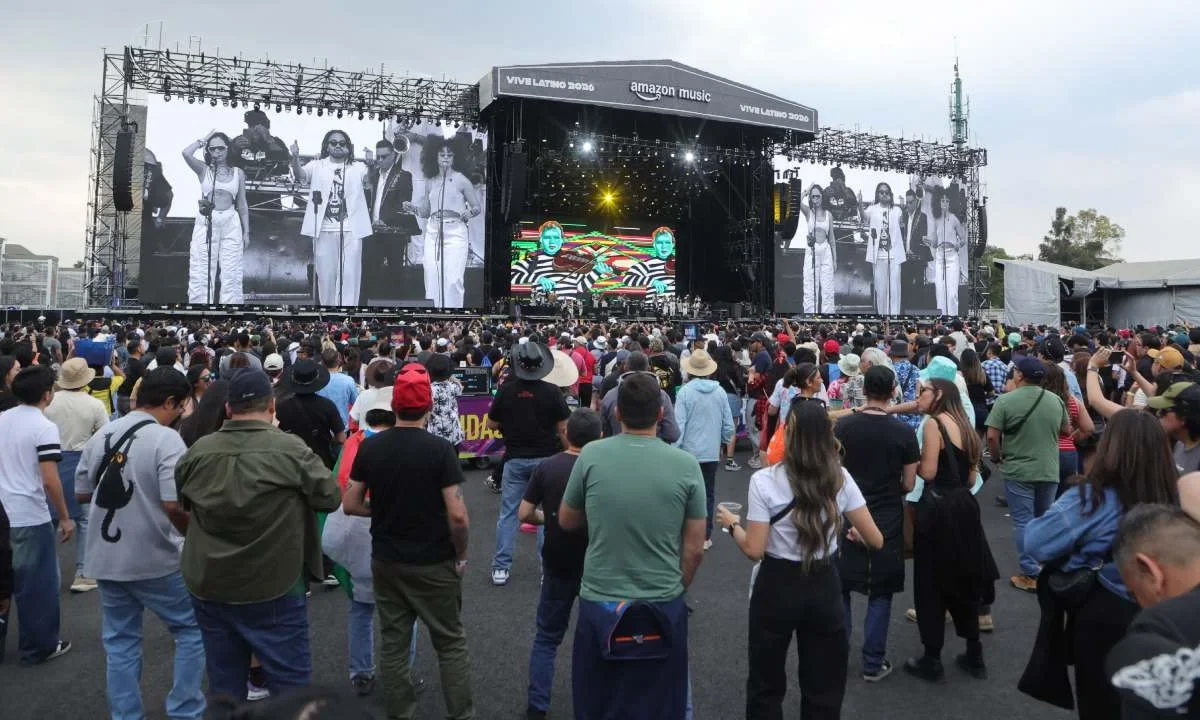 Morena busca permitir ingreso de alimentos y bebidas a conciertos y festivales que se realicen en la CDMX.