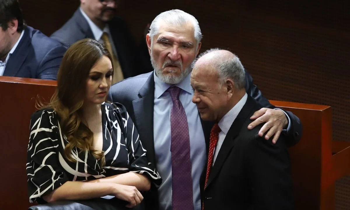 El PAN, PRI y MC reconocieron el voto del PT en contra de la revocación de mandato y lo consideraron una derrota para Morena.