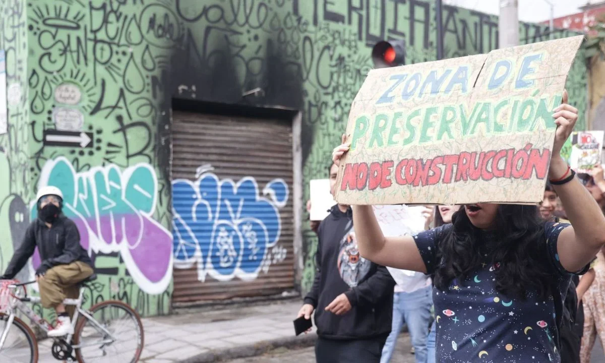 Activistas y vecinos preparan una sexta protesta contra el proyecto de Cablebús en Puebla para el próximo domingo.