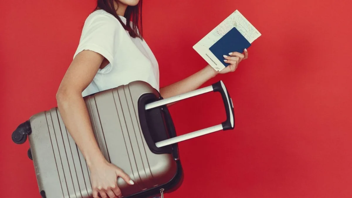Con las vacaciones y el Mundial 2026 en puerta, la Profeco llama a los consumidores a estar alertas ante agencias de viajes.
