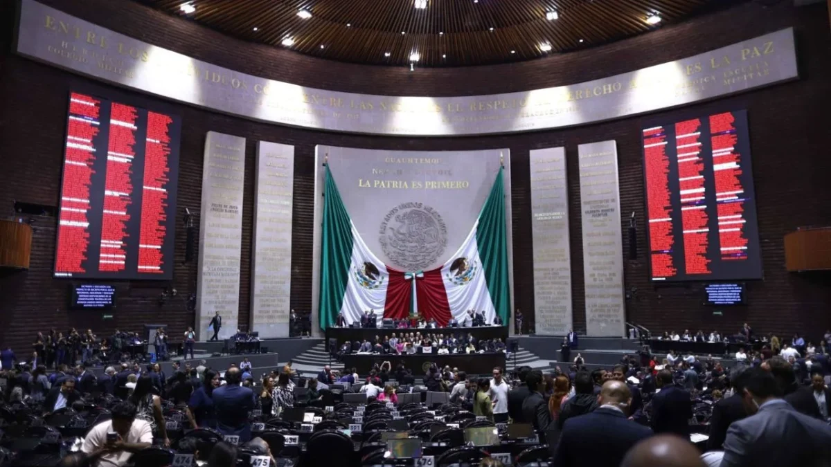 Los partidos PT y PVEM se alinearon con Morena en la Cámara de Diputados y anunciaron su respaldo al Plan B de la presidenta.