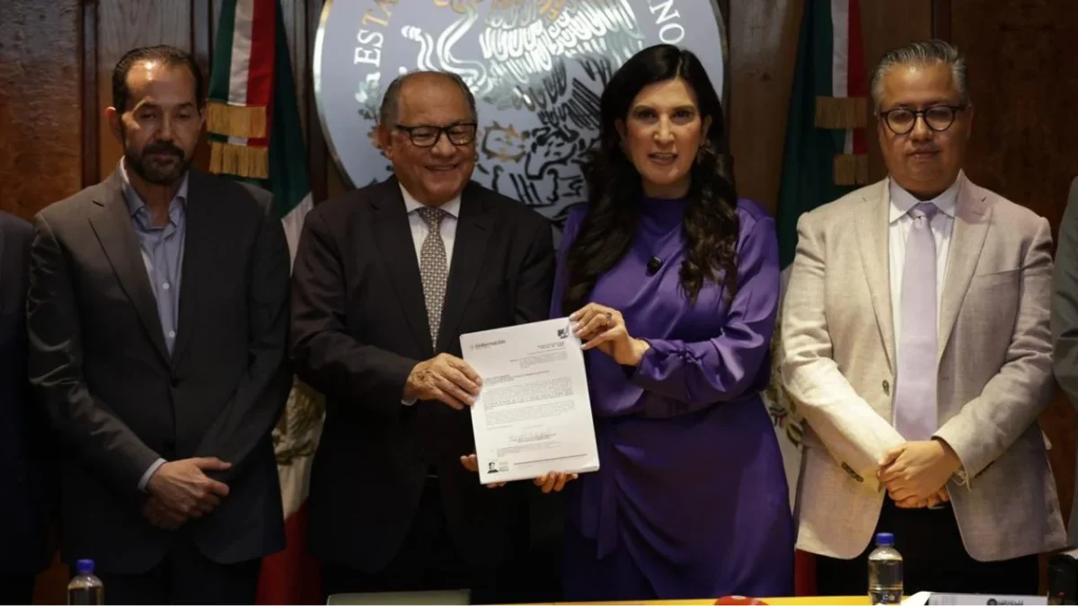 Tal y como lo había anunciado, Claudia Sheinbaum envió el proyecto de reforma electoral, el cual fue recibido en el Congreso.