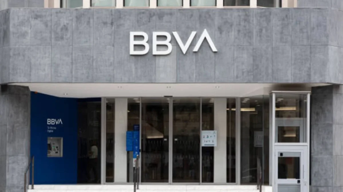Durante la Semana Santa, los bancos en México suspenderán atención en sucursales durante Jueves y Viernes Santo, aunque mantendrán servicios digitales.