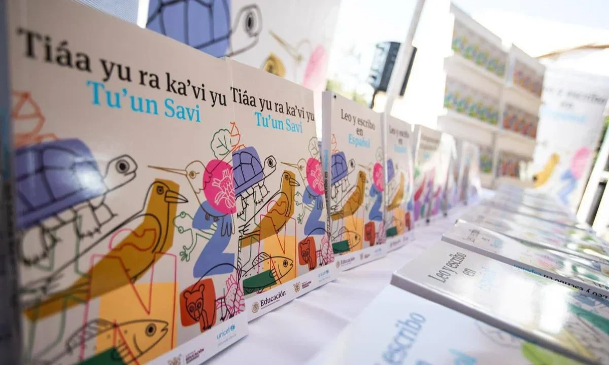 SEP encabezó la entrega de 10 mil 194 Libros de Texto Gratuitos de la Nueva Escuela Mexicana traducidos a lenguas maternas.