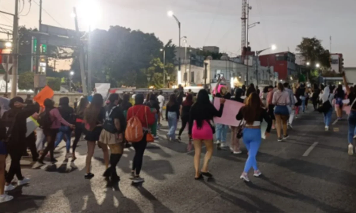 De nueva ocasión, trabajadoras sexuales realizaron una marcha sobre Calzada de Tlalpan, en protesta por las obras de las ciclovía.