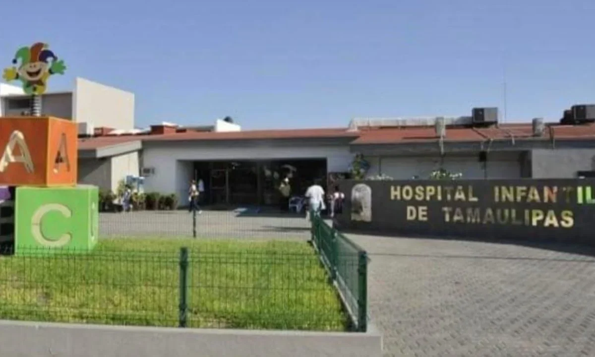 El director del Hospital Infantil de Tamaulipas, Vicente Plascencia Valadez, renunció a su cargo en medio de acusaciones por presunto acoso.