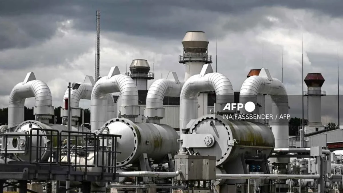 La Comisión Europea hizo un llamado a los países de la UE a llenar menos sus reservas de gas para el próximo invierno.