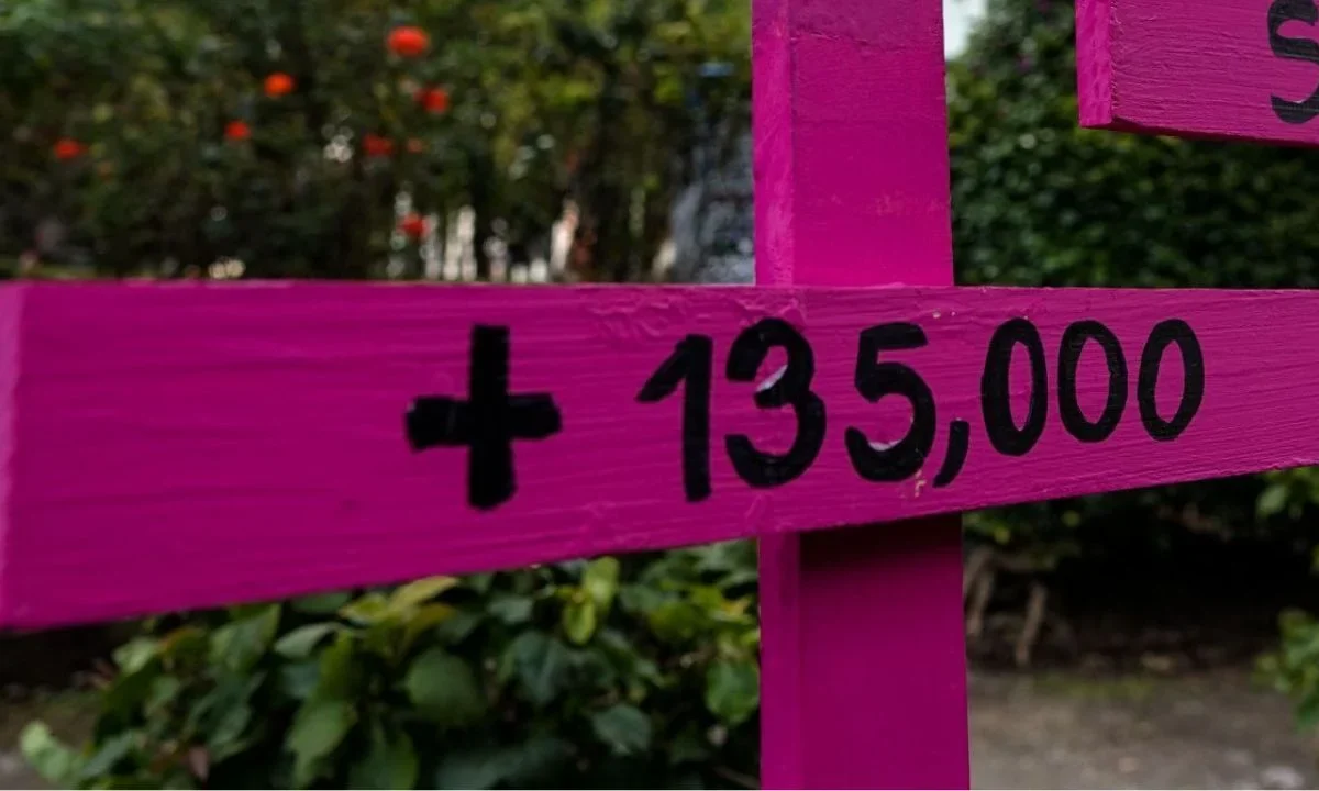 Víctimas ratificaron su reclamo para que se atienda la crisis que, afirman, existe en la Fiscalía de Género del Estado de México.