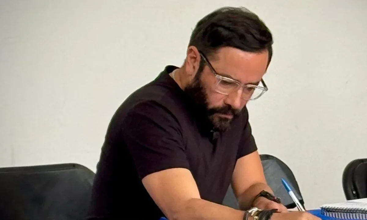 El diputado de la CDMX de Morena, Víctor Hugo Romo, presentó una iniciativa para fortalecer la movilidad con perspectiva de género.