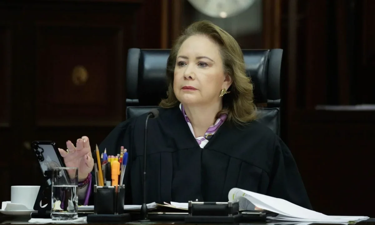 La ministra Yasmín Esquivel votó en contra del proyecto y manifestó preocupación pues dice se desconoce la voluntad del Gran Consejo Maya.