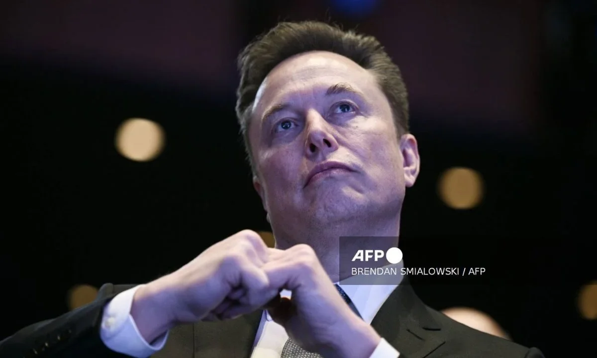 Avanza juicio entre Musk y firma Open AI