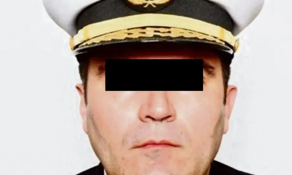 Cae el contraalmirante Fernando N en Argentina, acusado de huachicol