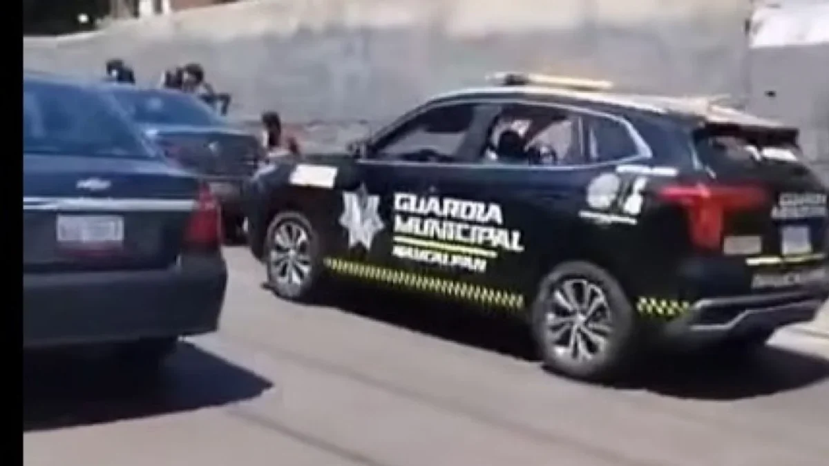 Muere una mujer por una volcadura en Naucalpan