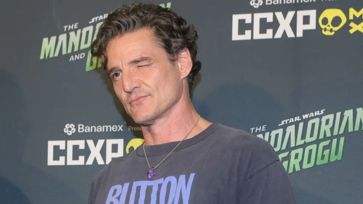 Pedro Pascal aparece de sorpresa en la CCXP México y rompe en llanto de la emoción
