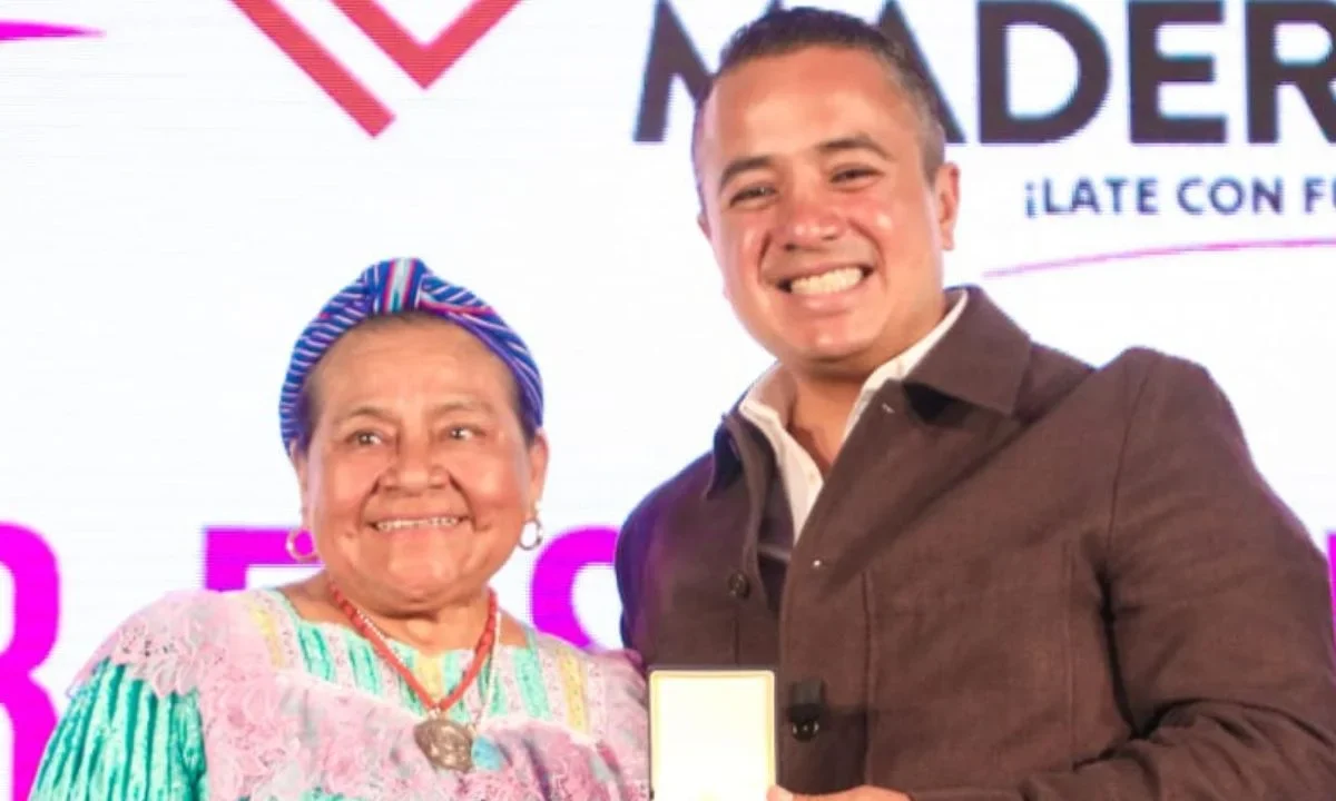 Rigoberta Menchú clausura la FILGAM con un mensaje de paz