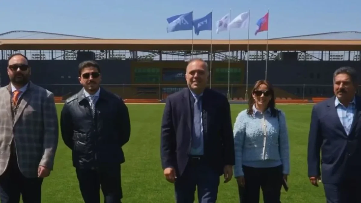 Samuel García visita campo de entrenamiento de la selección surcoreana, busca atraer inversiones