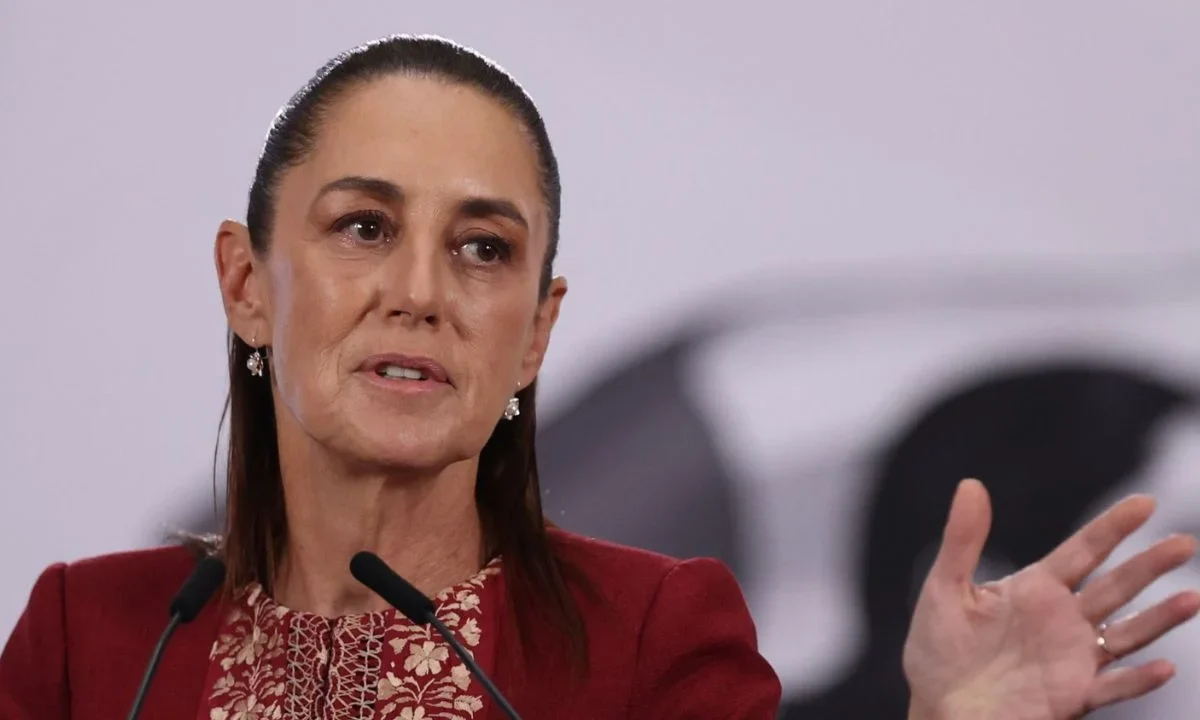 Sheinbaum advierte que no darán dinero a organizaciones de transporte y productoras del campo