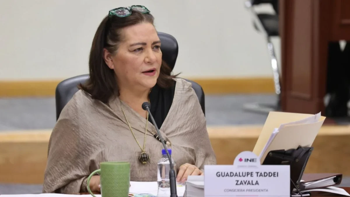 Los aspirantes defendieron sus conocimientos y descartaron que haya dados cargados por su cercanía con la titular del INE, Guadalupe Taddei.