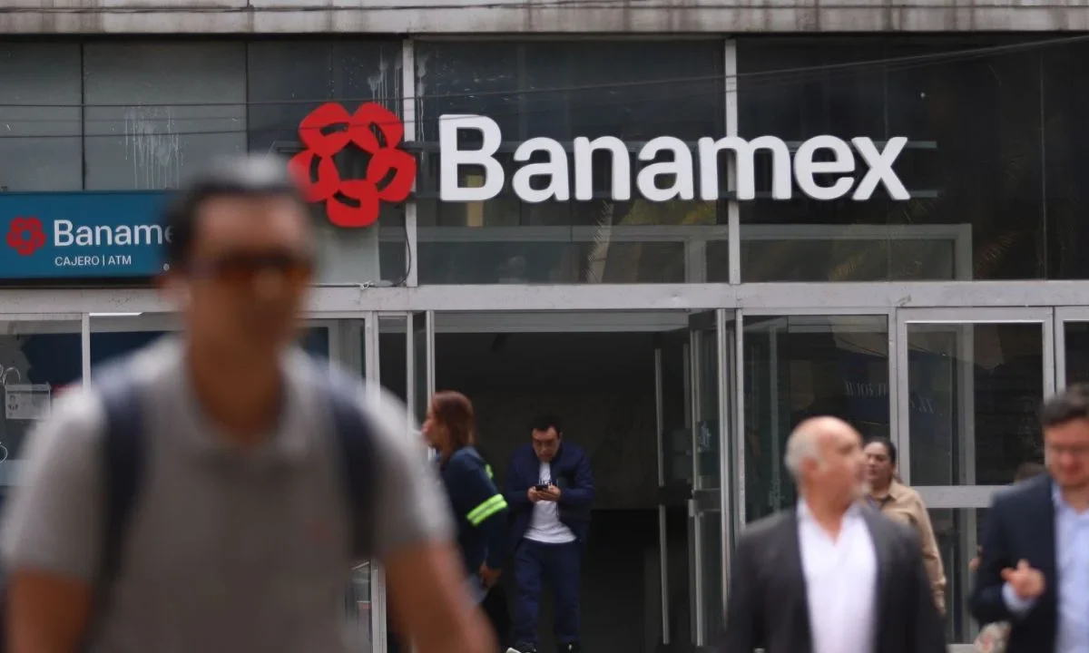 Bancos en México suspenderán la atención al público el 1 de mayo, con motivo del día inhábil oficial establecido para el sector financiero.