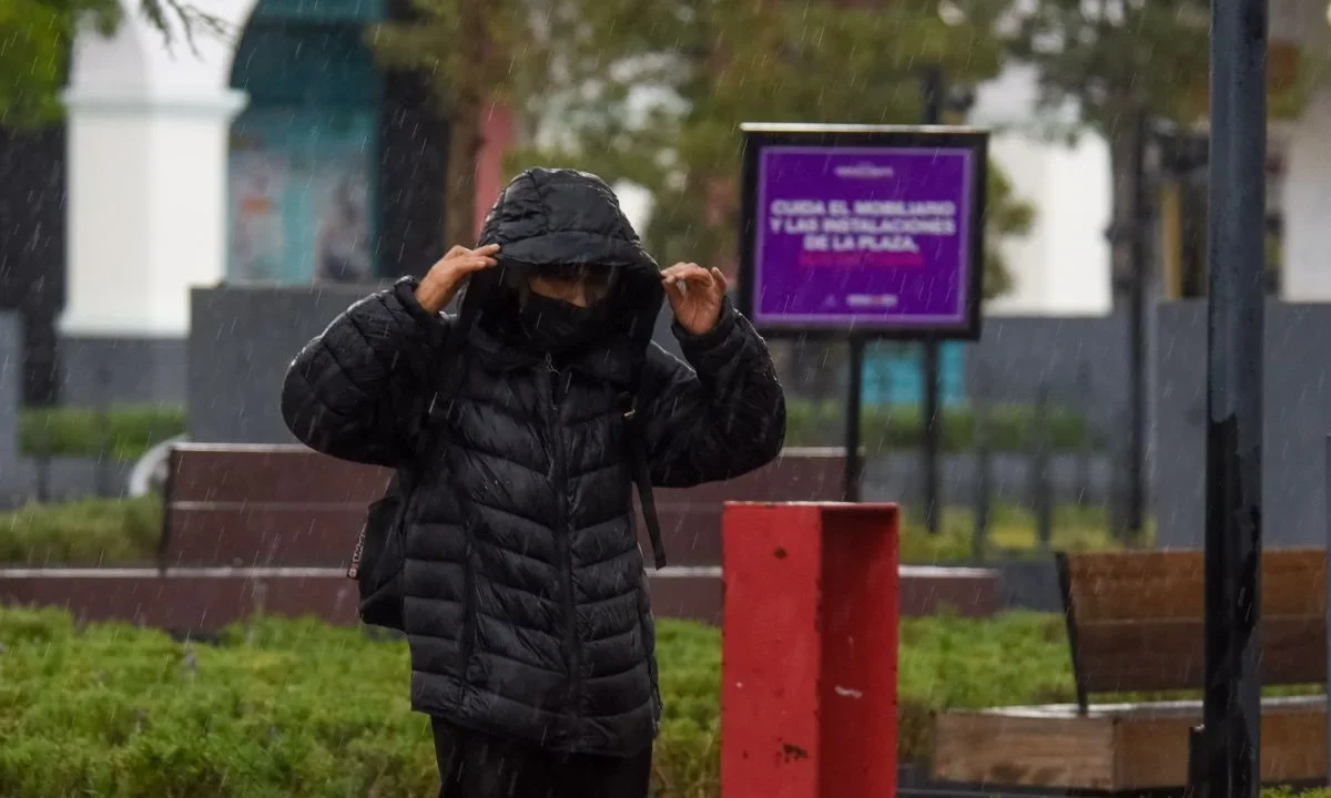 Clima hoy: lluvias puntuales fuertes con descargas eléctricas afectan el sureste del país, mientras el calor extremo continúa en estados del occidente y sur de México.