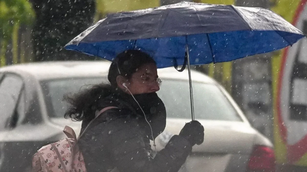 El clima hoy traerá lluvias fuertes con actividad eléctrica y posible granizo en la CDMX y varios estados, mientras continúa la onda de calor en el occidente y sur del país.