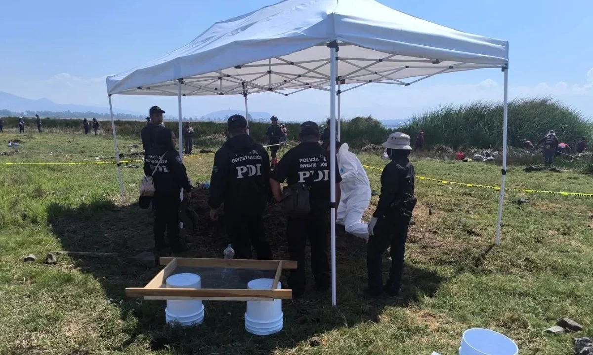 Colectivos de búsqueda de CDMX reportaron en hallazgo de 219 restos humanos en las inmediaciones de Patrones Tláhuac-Chalco.