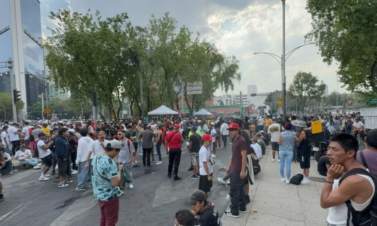 Colectivos y grupos motociclistas realizan movilizaciones este 18 de abril en la Ciudad de México, con diversas demandas sociales y posibles afectaciones viales.