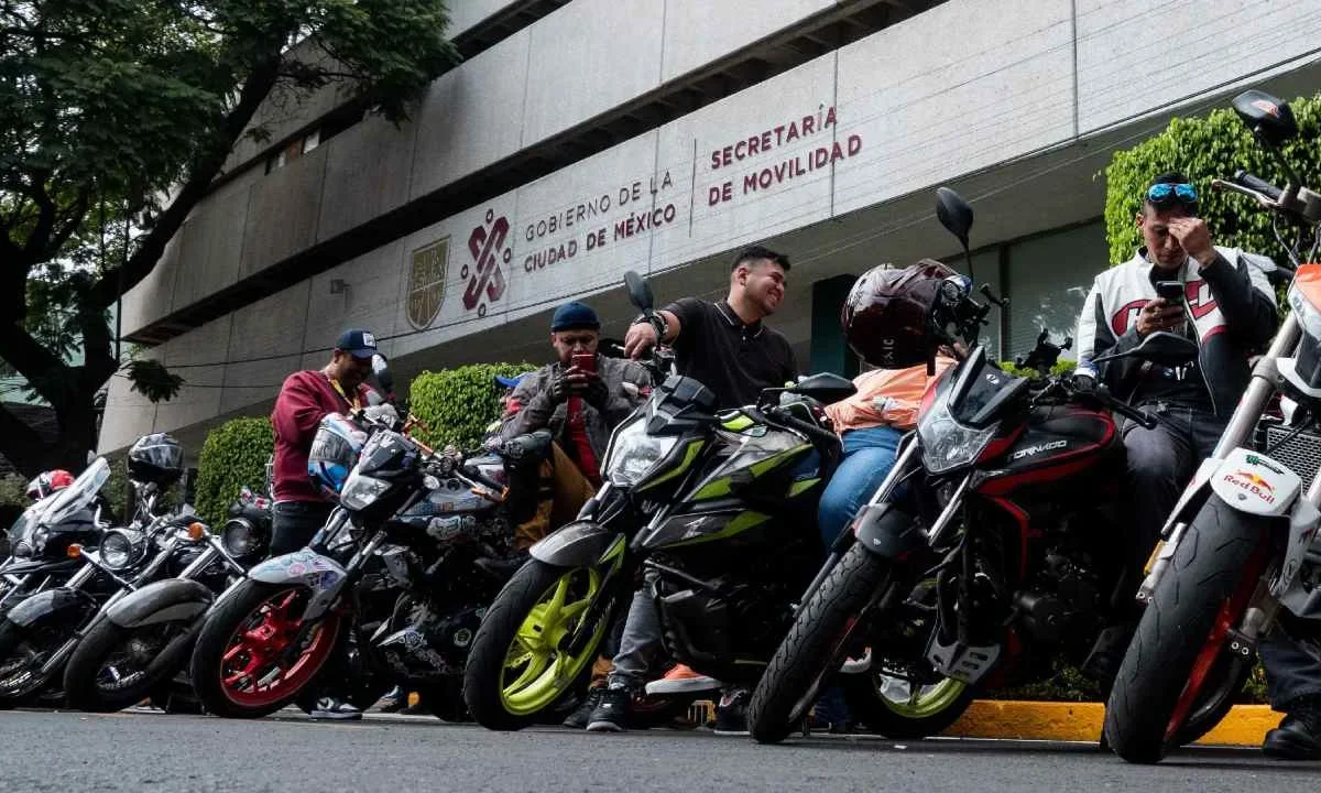 Confirman hackeo de redes sociales y sitio web de la Semovi.