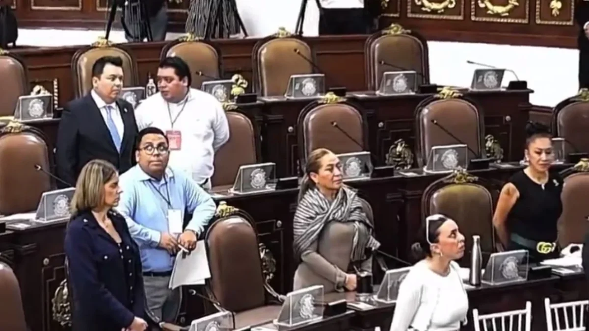 El Congreso de la Ciudad de México guardó un minuto de silencio por Edith Guadalupe, hallada sin vida en la alcaldía Benito Juárez, y por la mujer víctima del ataque en Teotihuacán.