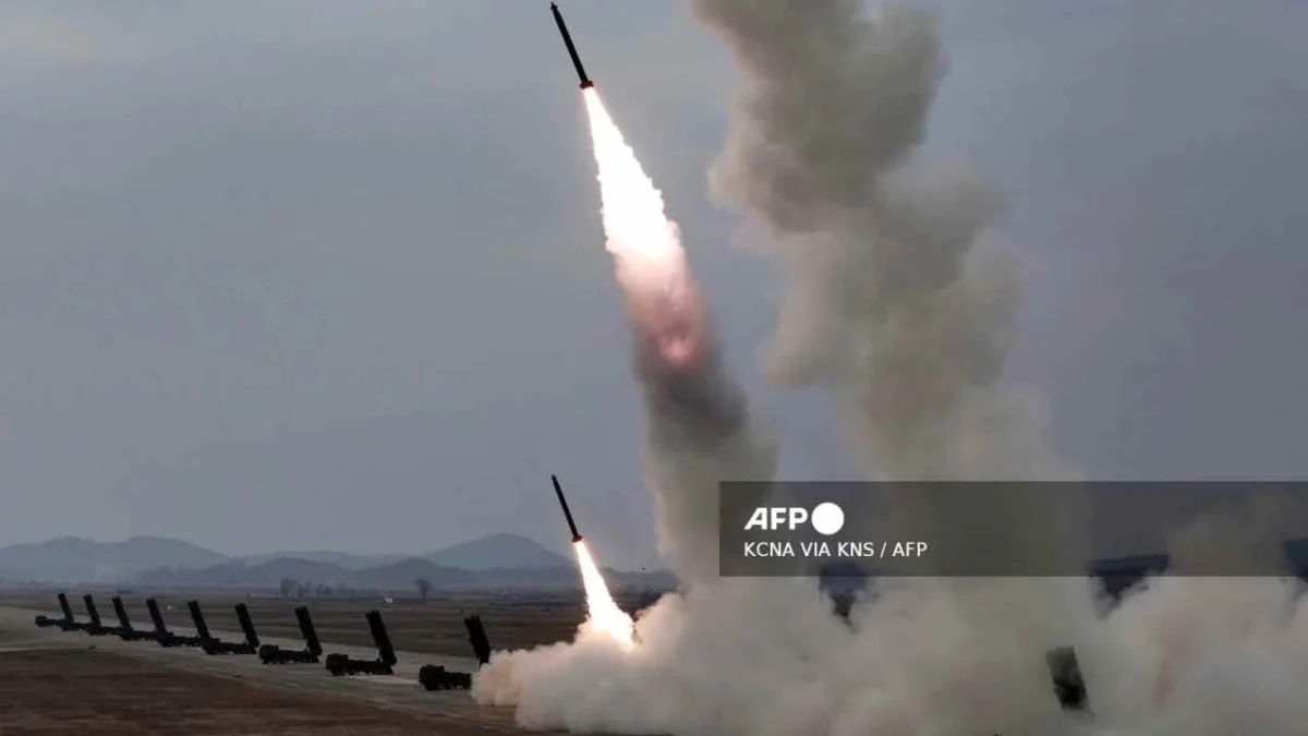 El ejército surcoreano informó este miércoles que Corea del Norte lanzó un "proyectil no identificado".